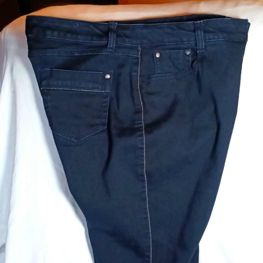 Bandolino Lucie Embellished Black Jeans 14